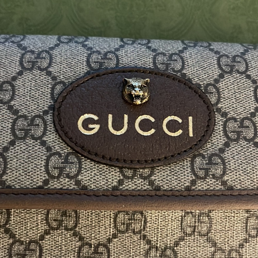 Gucci Mini Bag in Beige and Brown with GG Pattern - Picture 2 of 11